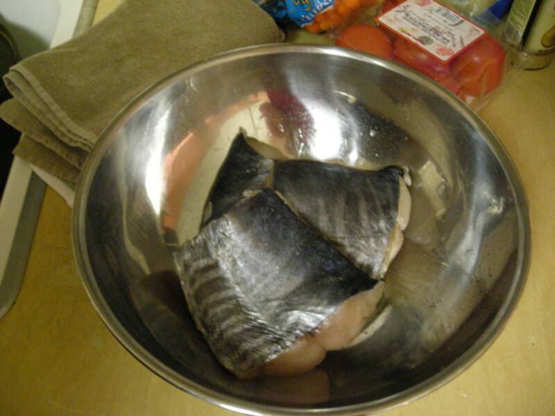 wahoo in bowl